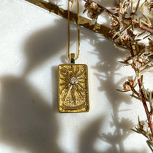 Load image into Gallery viewer, Tarot Card Necklace
